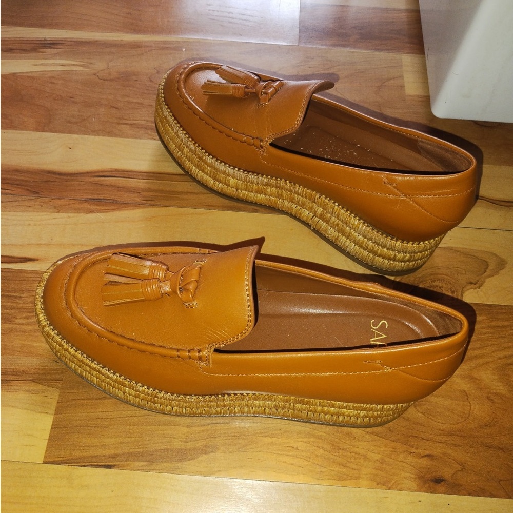 Sarto Tan Tassel Loafers with Woven Platform